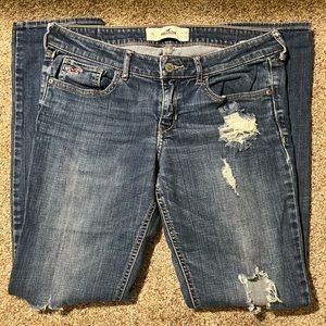 Hollister Co. Ripped Skinny Jeans
